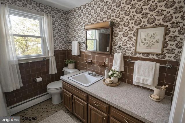 1211 MOUNTAINVIEW BLVD, Dauphin, PA 17018