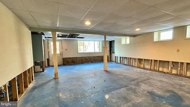 1211 MOUNTAINVIEW BLVD, Dauphin, PA 17018