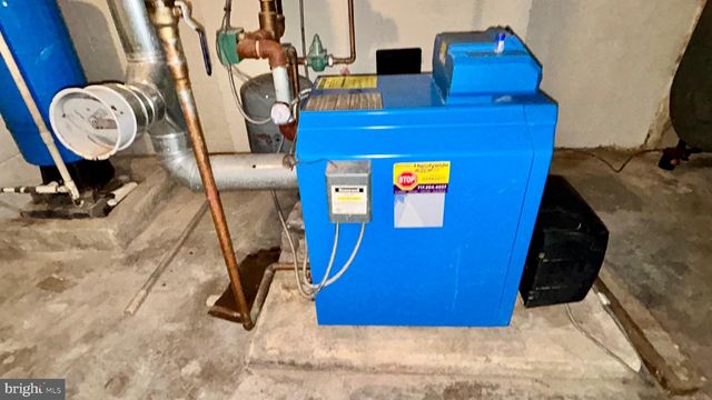 1211 MOUNTAINVIEW BLVD, Dauphin, PA 17018