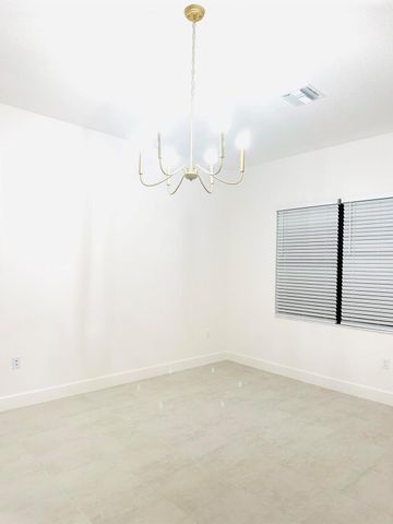 12465 SW Crystal Cove Drive, Port St Lucie, FL 34987