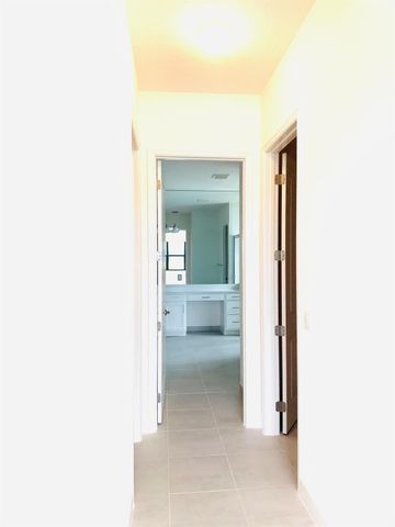 12465 SW Crystal Cove Drive, Port St Lucie, FL 34987