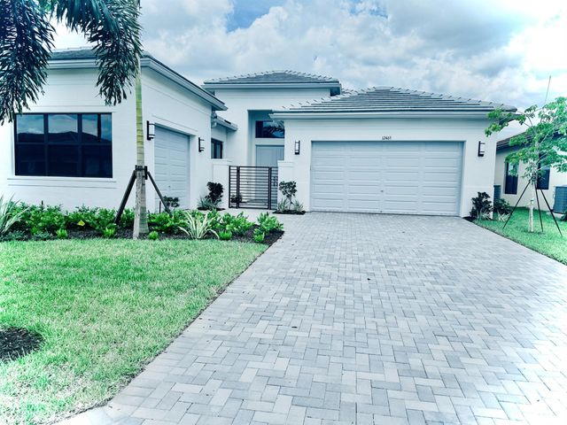 12465 SW Crystal Cove Drive, Port St Lucie, FL 34987