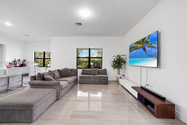17325 SW 41 Street, Miramar, FL 33029
