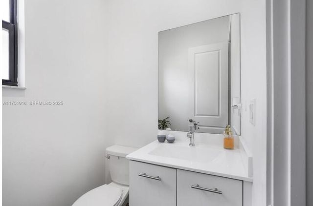 17325 SW 41 Street, Miramar, FL 33029