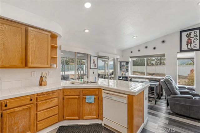 29484 Mariners, Lake Elsinore, CA 92530