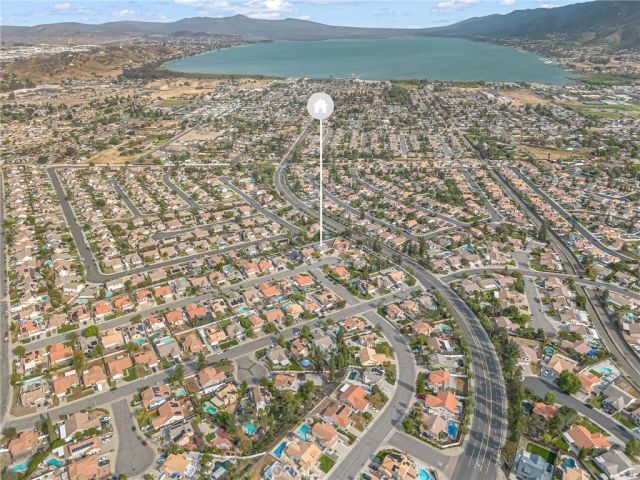 29484 Mariners, Lake Elsinore, CA 92530