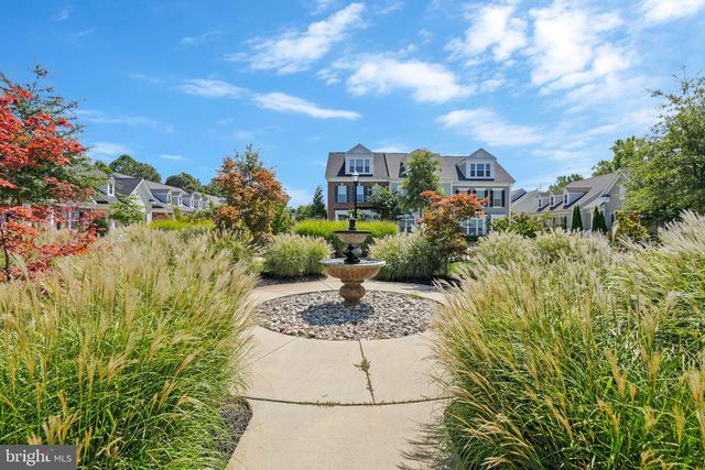 59 STEEPLECHASE DR, La Plata, MD 20646