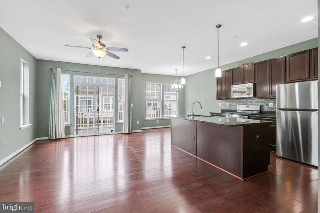 59 STEEPLECHASE DR, La Plata, MD 20646