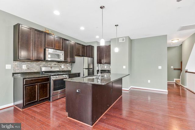 59 STEEPLECHASE DR, La Plata, MD 20646