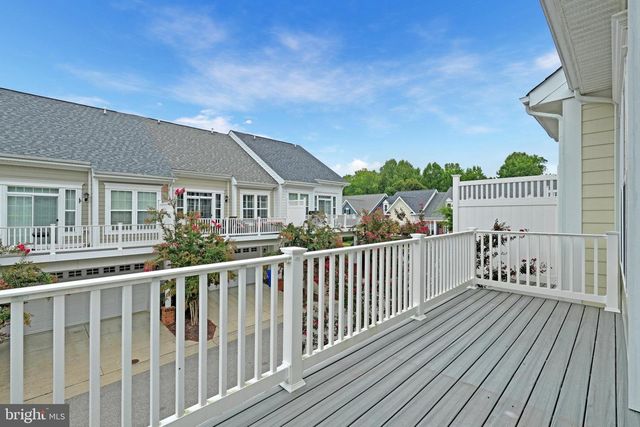 59 STEEPLECHASE DR, La Plata, MD 20646