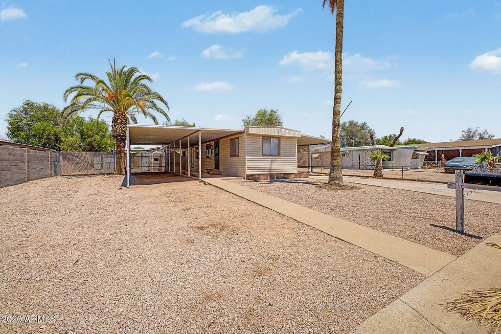 8114 E BALTIMORE Street, Mesa, AZ 85207 — photo 2