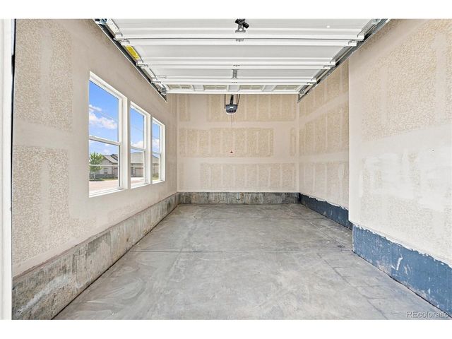 22619 E Tufts Pl, Aurora, CO 80015