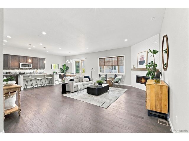22619 E Tufts Pl, Aurora, CO 80015