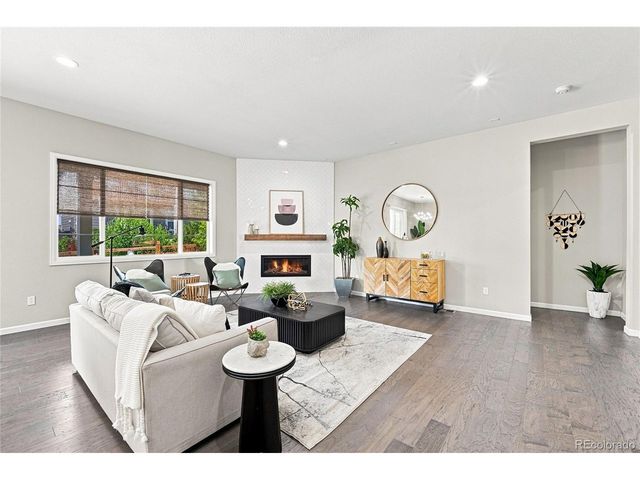22619 E Tufts Pl, Aurora, CO 80015