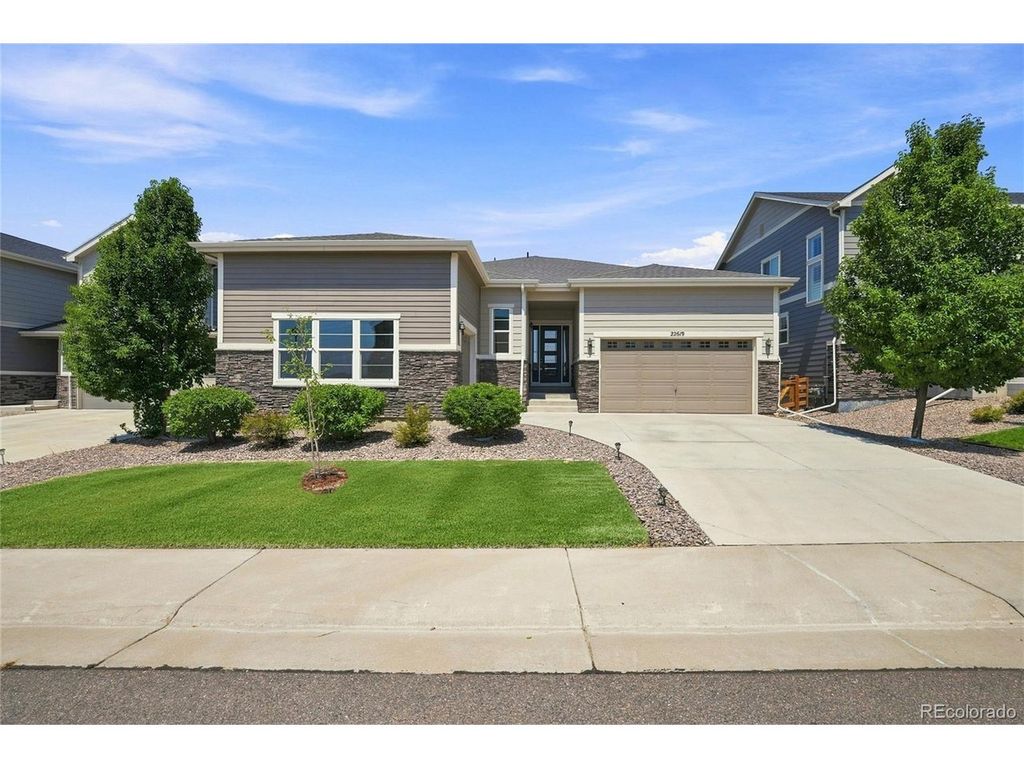 22619 E Tufts Pl, Aurora, CO 80015