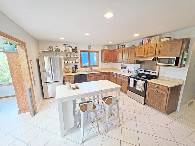 3302 Portage Road, Madison, WI 53704