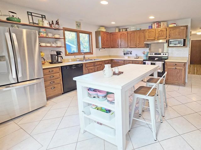 3302 Portage Road, Madison, WI 53704
