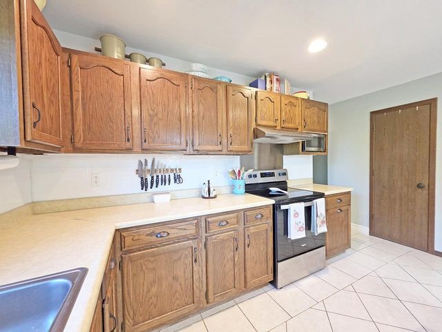 3302 Portage Road, Madison, WI 53704
