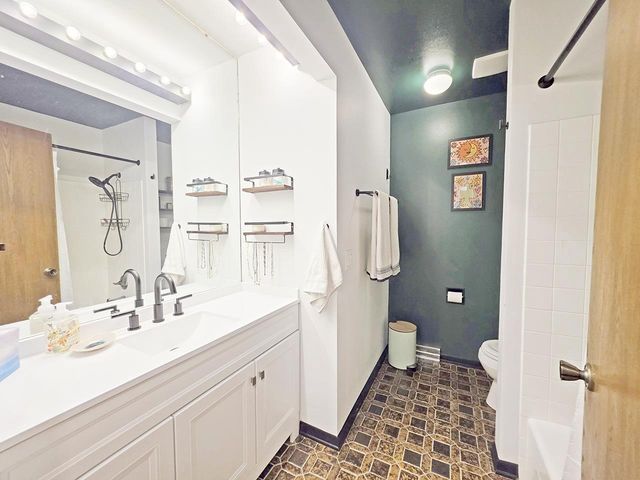 3302 Portage Road, Madison, WI 53704