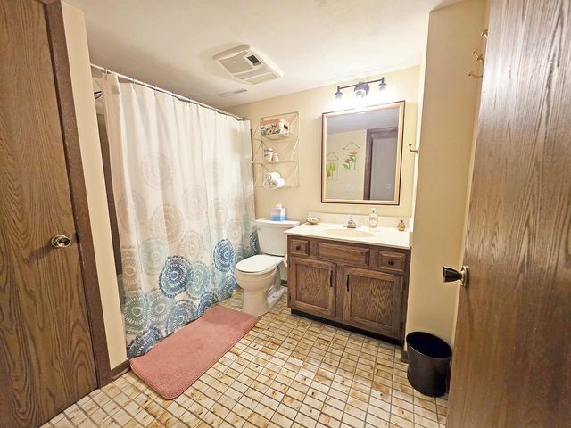 3302 Portage Road, Madison, WI 53704