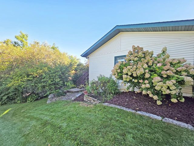 3302 Portage Road, Madison, WI 53704