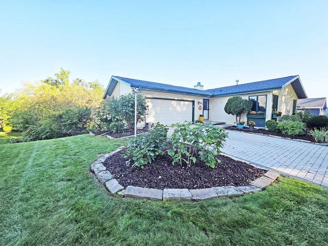 3302 Portage Road, Madison, WI 53704