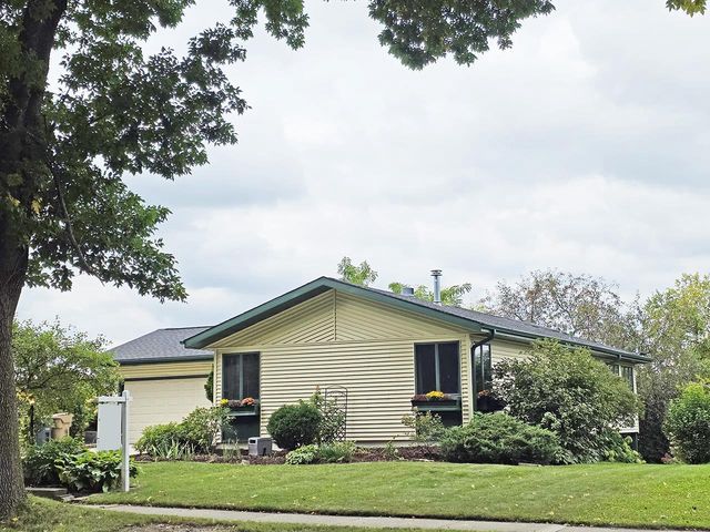 3302 Portage Road, Madison, WI 53704
