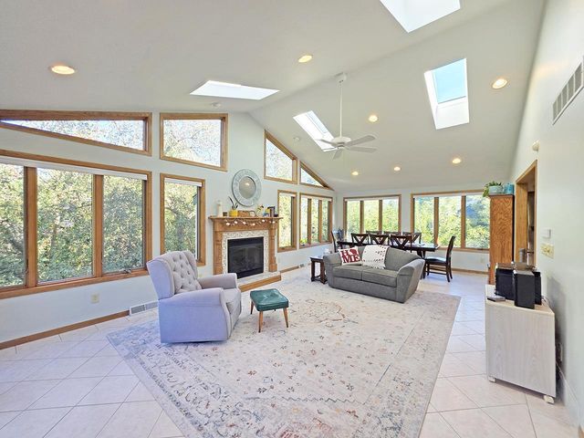 3302 Portage Road, Madison, WI 53704