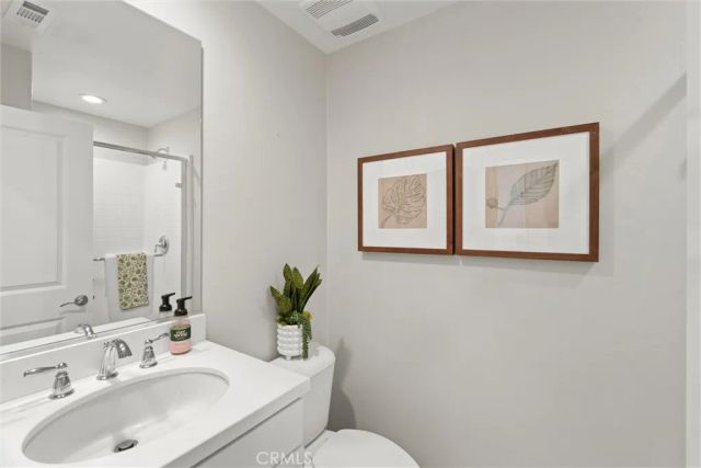 250 W Ridgewood, Long Beach, CA 90805