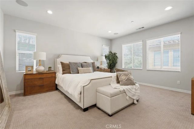 250 W Ridgewood, Long Beach, CA 90805