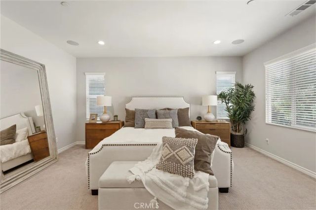 250 W Ridgewood, Long Beach, CA 90805