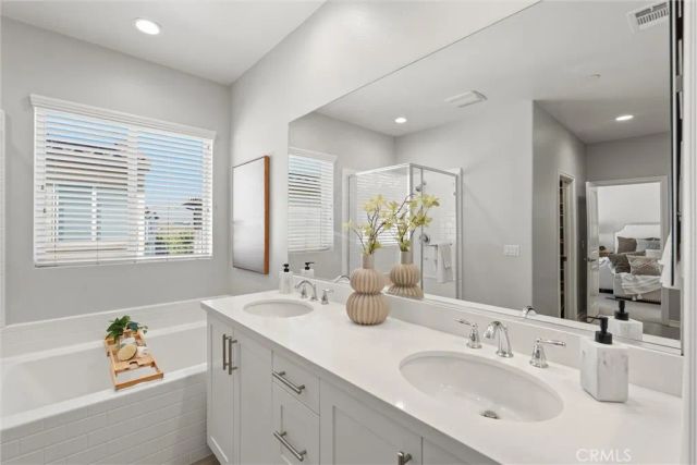 250 W Ridgewood, Long Beach, CA 90805