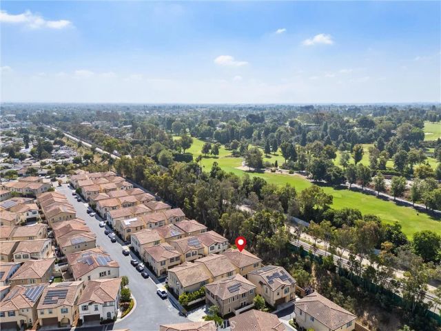 250 W Ridgewood, Long Beach, CA 90805
