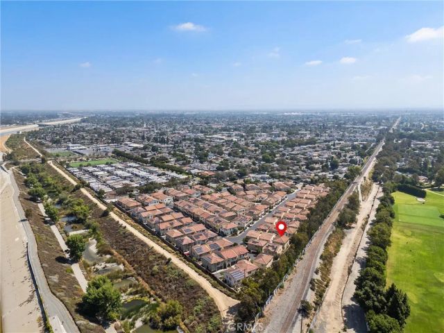250 W Ridgewood, Long Beach, CA 90805
