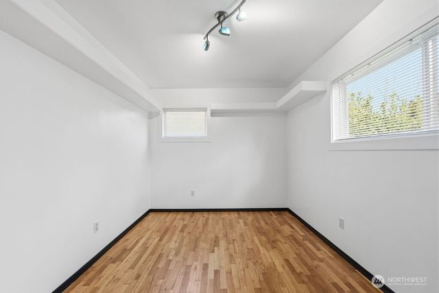 720 9th Street SW, Puyallup, WA 98371