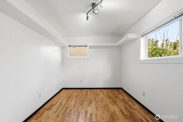 720 9th Street SW, Puyallup, WA 98371