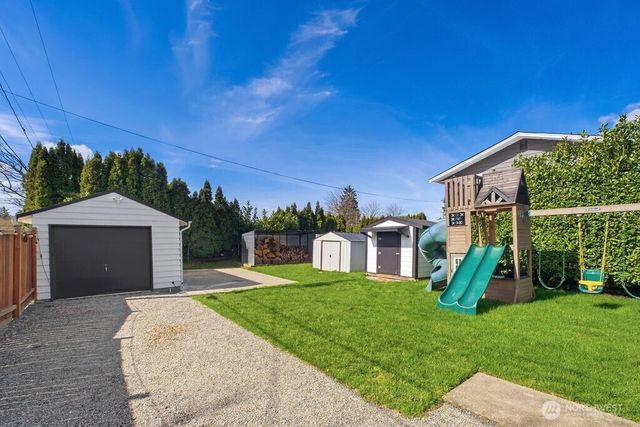 720 9th Street SW, Puyallup, WA 98371