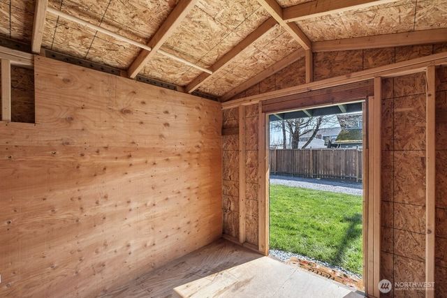 720 9th Street SW, Puyallup, WA 98371