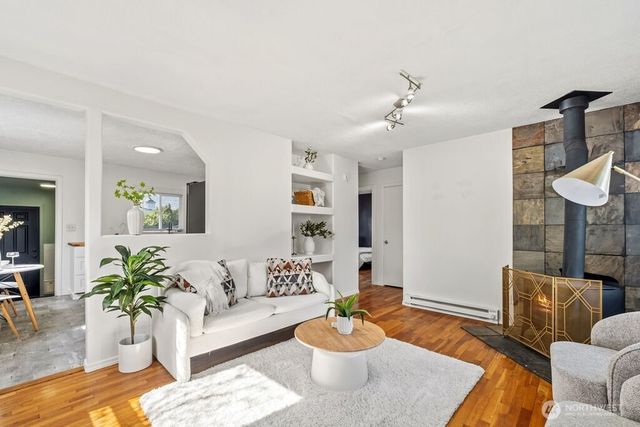 720 9th Street SW, Puyallup, WA 98371