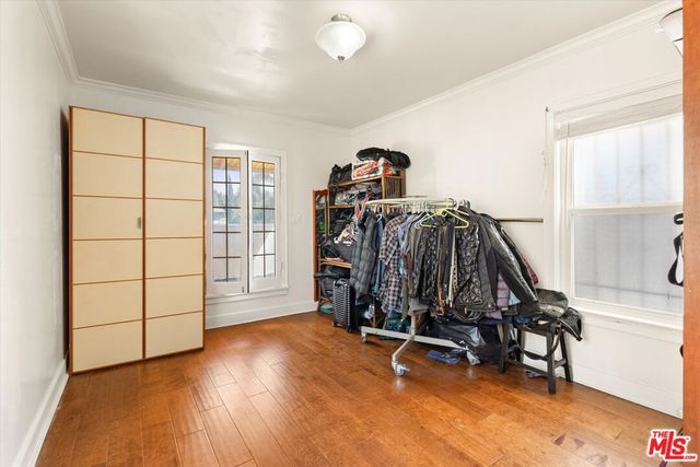 826 Crenshaw Boulevard, Los Angeles, CA 90005
