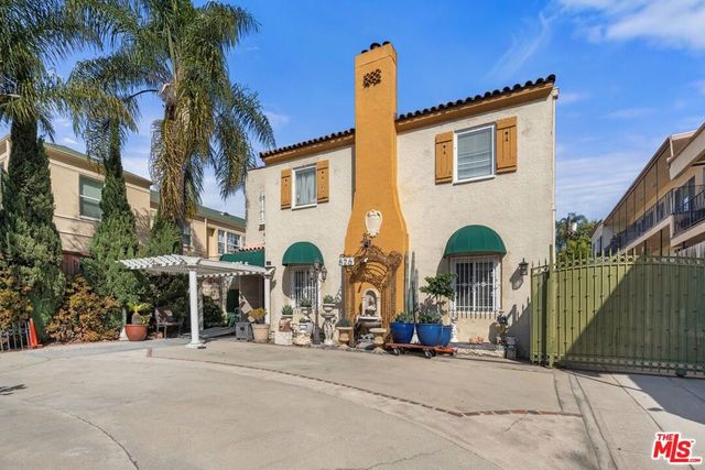 826 Crenshaw Boulevard, Los Angeles, CA 90005