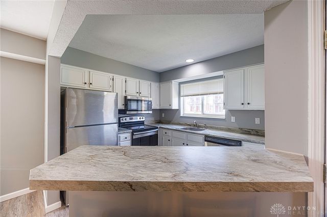 1528 Spinnaker Way, Washington Twp, OH 45458