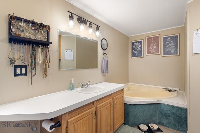 126 Hereford, Belgrade, MT 59714