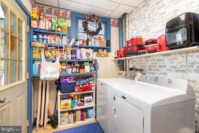 309 N N MORRIS STREET, Shippensburg, PA 17257