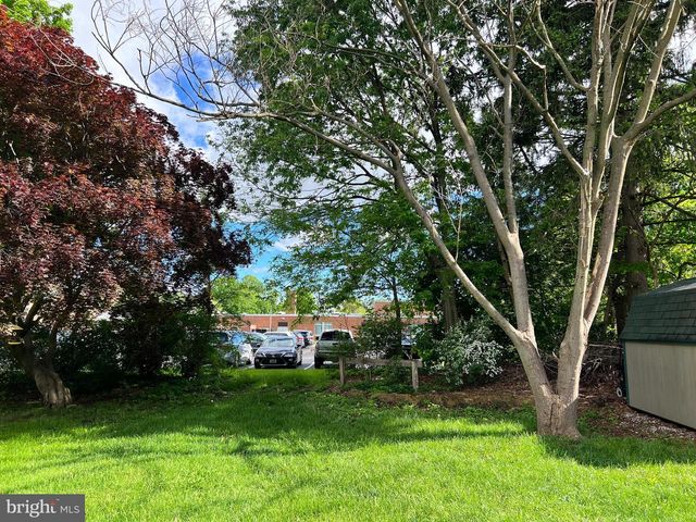 309 N N MORRIS STREET, Shippensburg, PA 17257