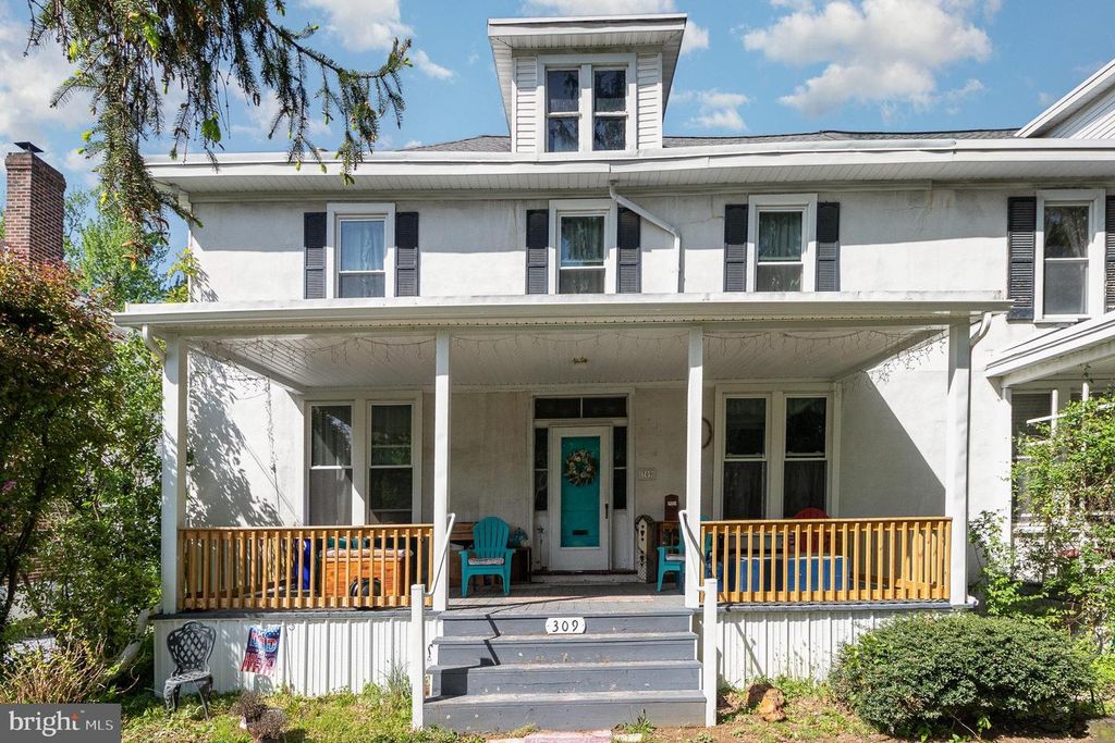 309 N N MORRIS STREET, Shippensburg, PA 17257