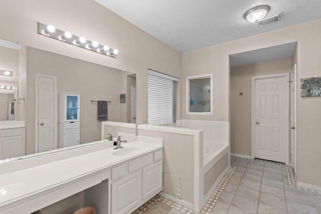 407 Barberry Lane, Baytown, TX 77520