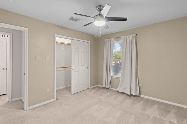 407 Barberry Lane, Baytown, TX 77520