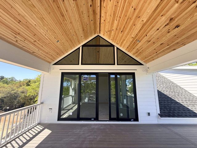 165 Melton Ave., Murrells Inlet, SC 29576
