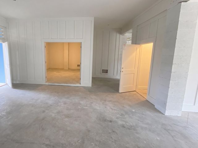 165 Melton Ave., Murrells Inlet, SC 29576